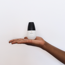 Load image into Gallery viewer, Bermuda Dark Spot Treatment Oil